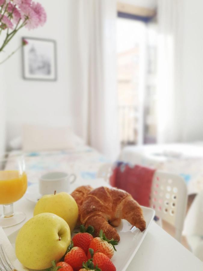 Hostal Alicante Мадрид Экстерьер фото