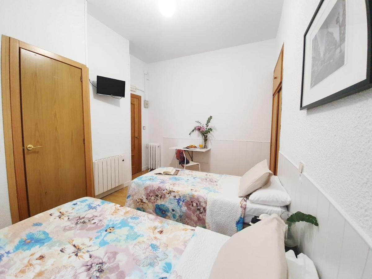 Hostal Alicante Мадрид Экстерьер фото