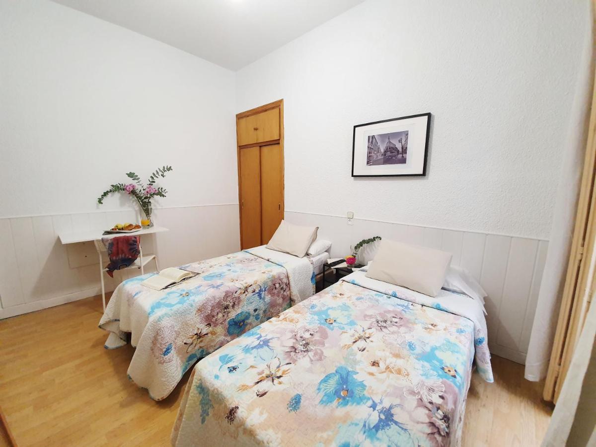 Hostal Alicante Мадрид Экстерьер фото