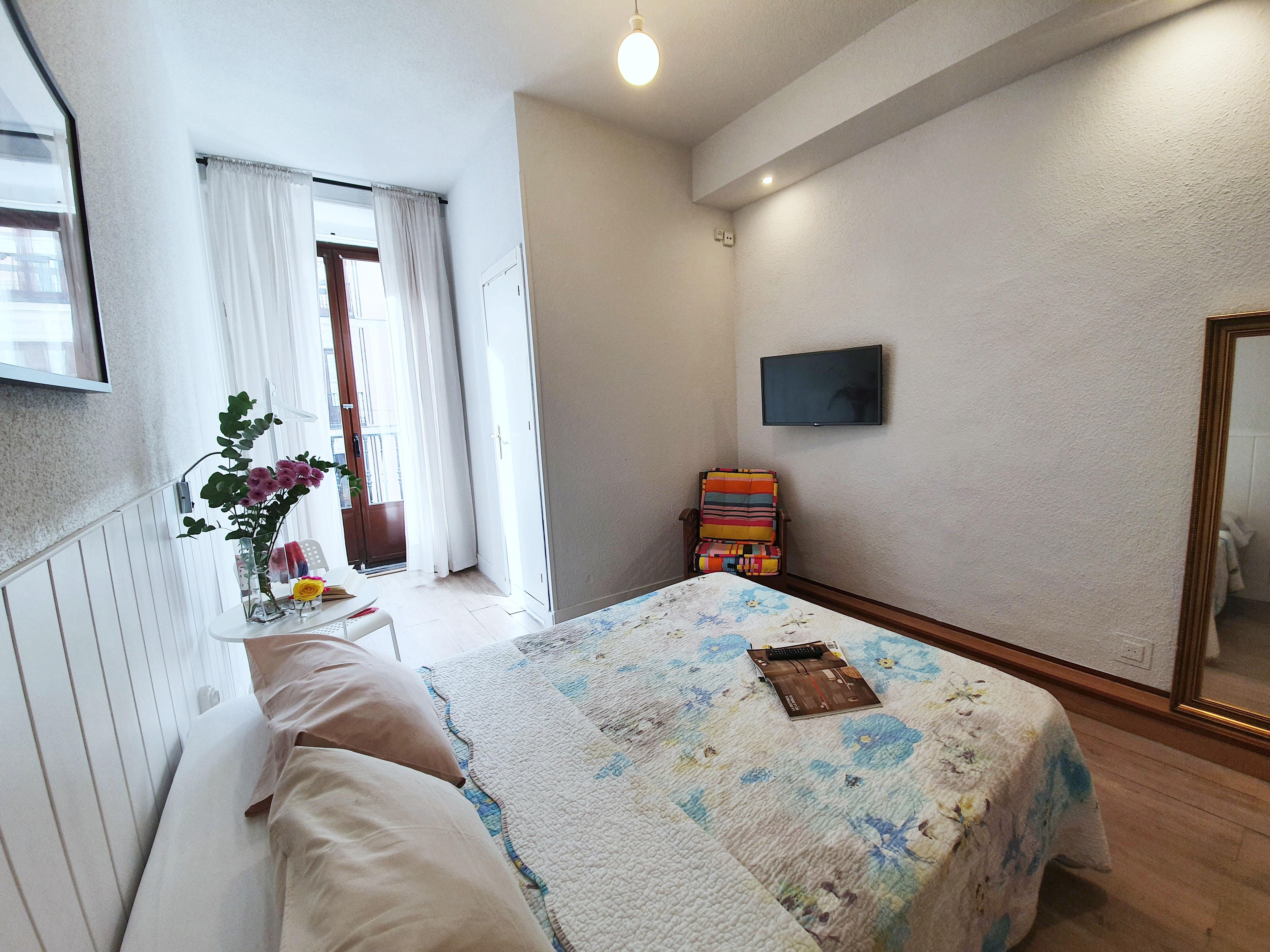 Hostal Alicante Мадрид Экстерьер фото