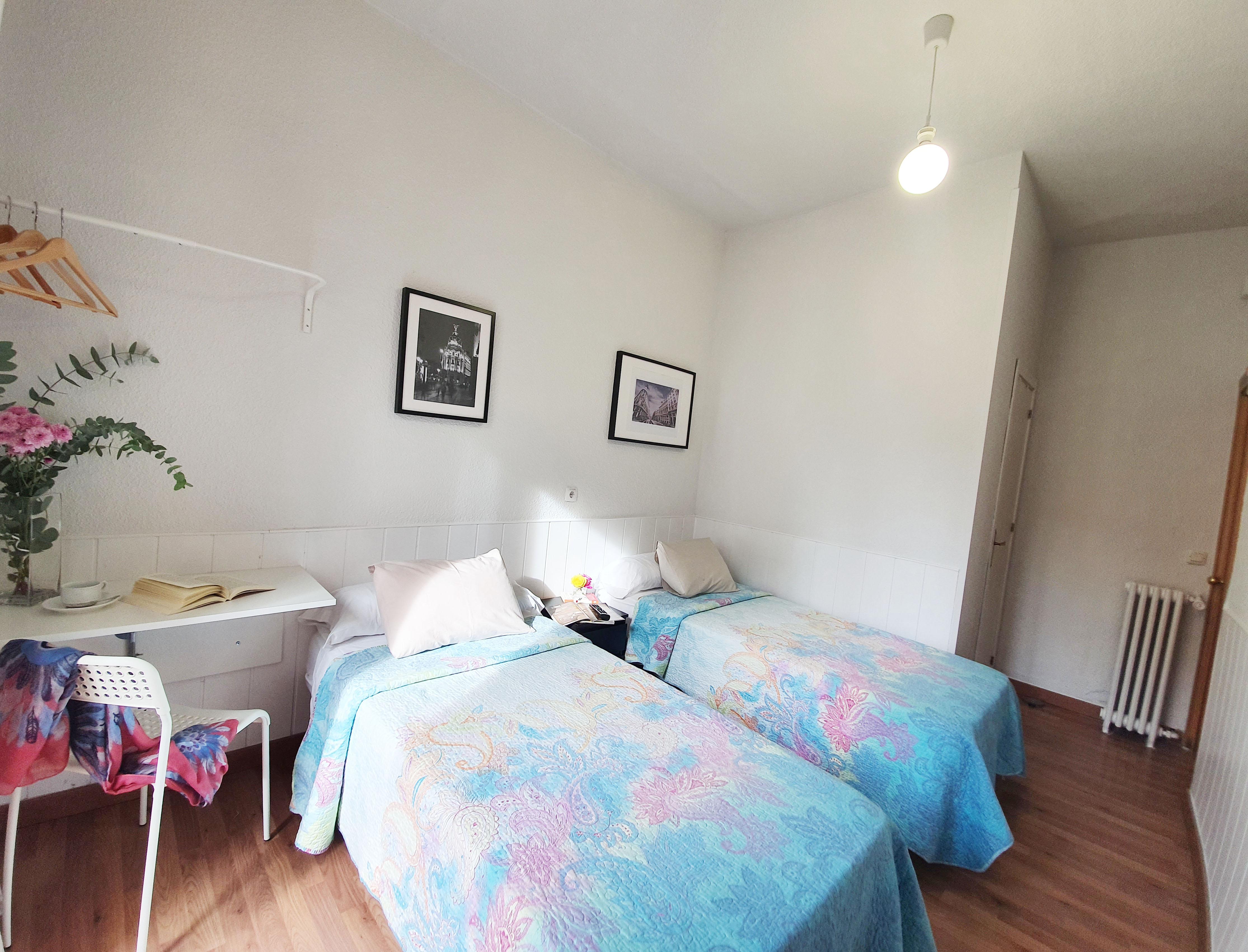 Hostal Alicante Мадрид Экстерьер фото