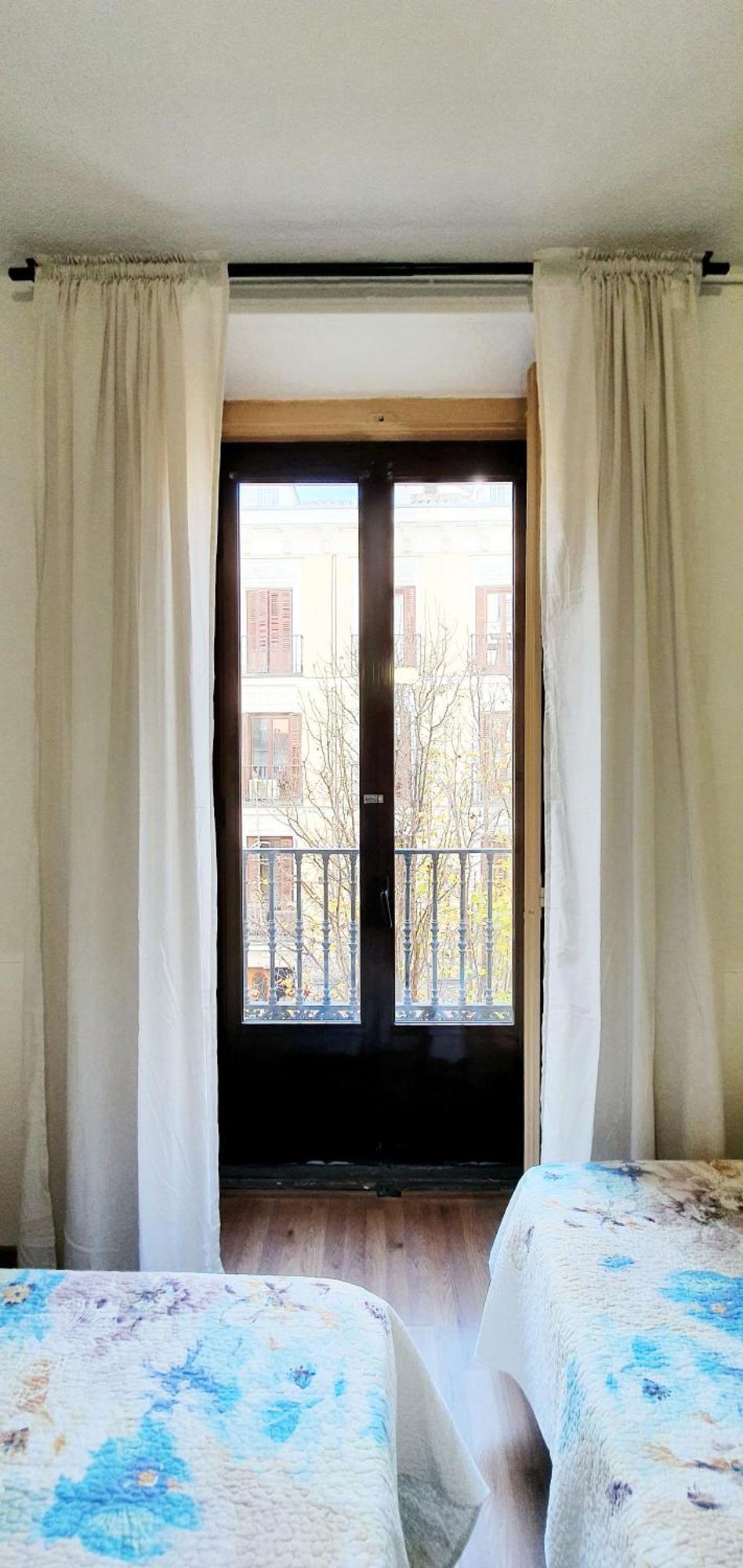 Hostal Alicante Мадрид Номер фото